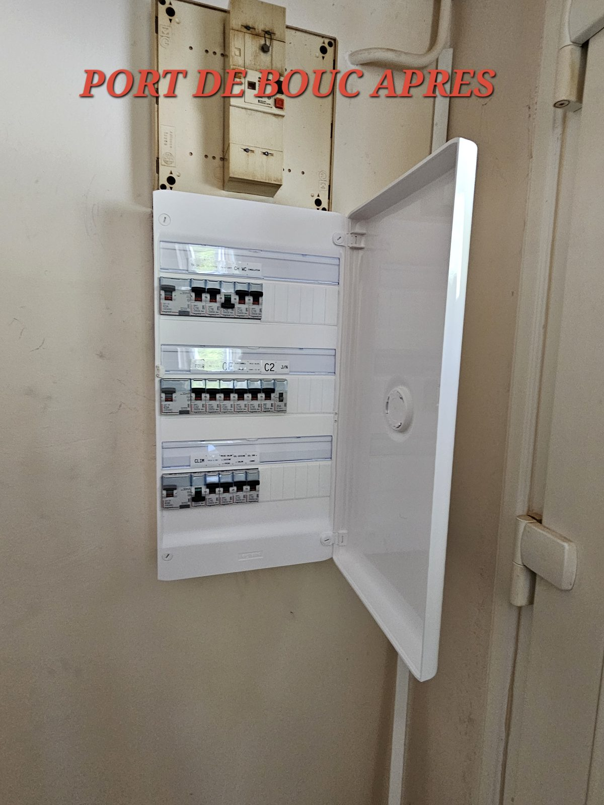 Tableau électrique Legrand neuf installé par DOMINÉO